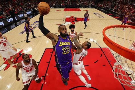 Chicago Bulls vs LA Lakers: Betting tips and prediction (Jan. 25).
